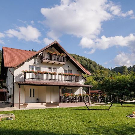 모이에치우 데 조스 Casa Cu Salcami 빌라 외부 사진
